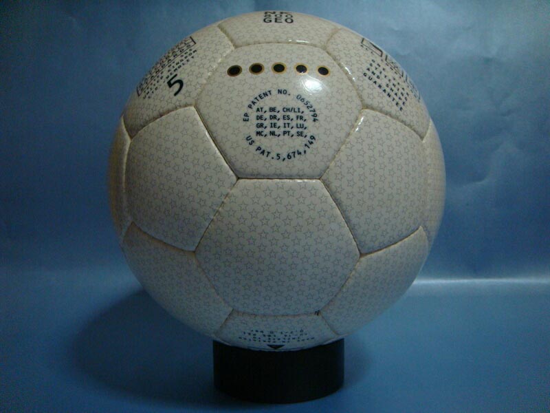 Nike-NK-800-Geo-1999-UEFA-Champions-League-Final-05