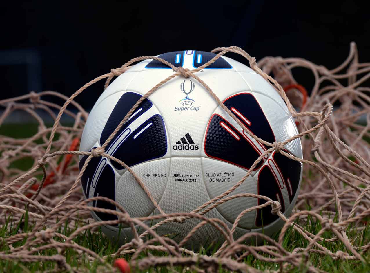 мяч суперкубка УЕФА 2012